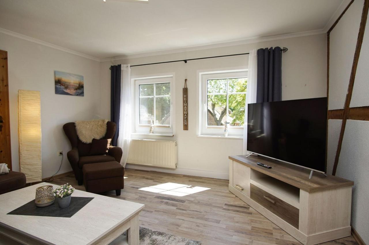 Westphal'S Ferienwohnung Groß Zicker Buitenkant foto
