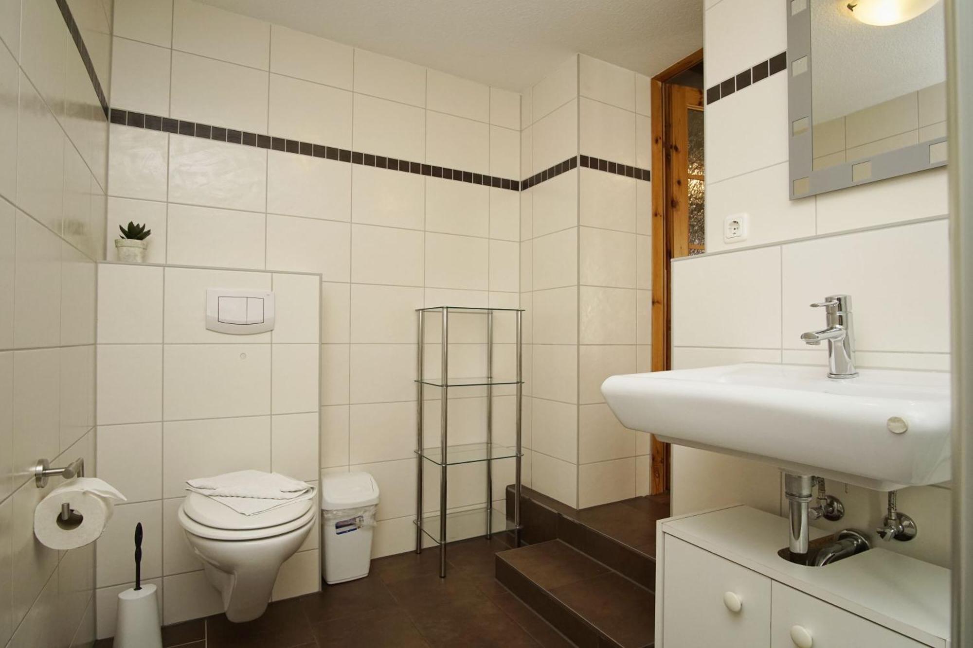 Westphal'S Ferienwohnung Groß Zicker Buitenkant foto